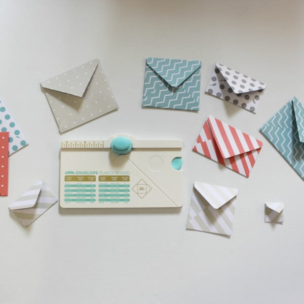 MINI ENVELOPE PUNCH BOARD DE WE ARE MEMORY KEEPERS