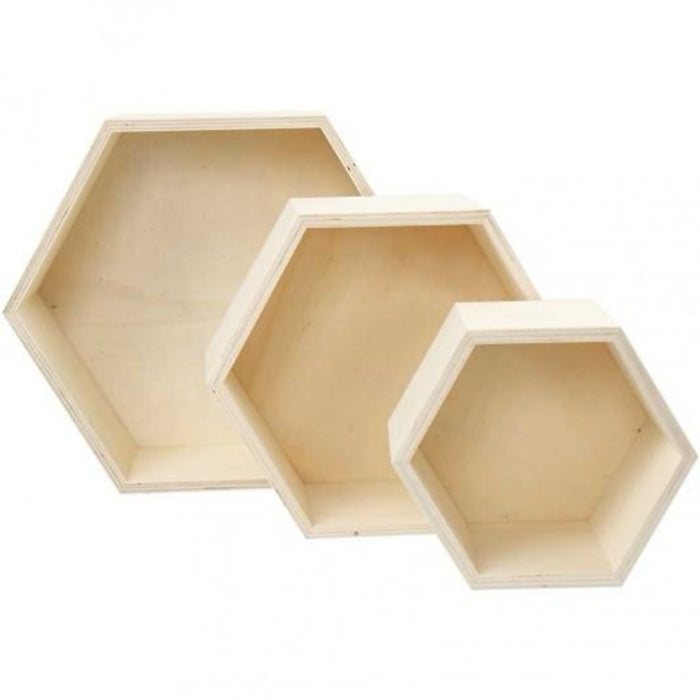 Boîtes en bois hexagonales.